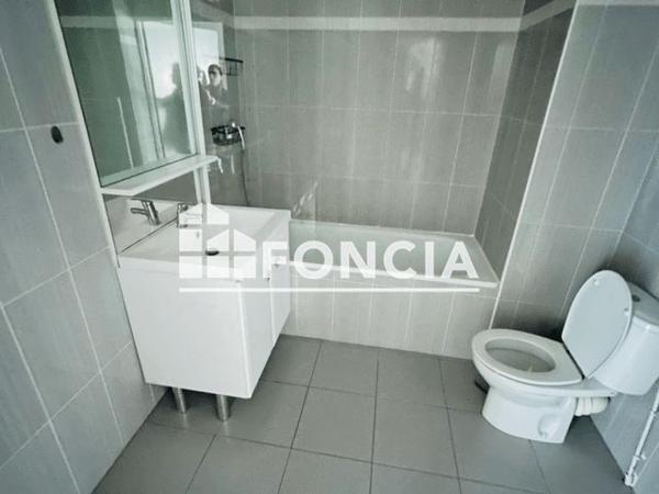 Location Appartement 2 pièces 45.5 m² - Viry-chatillon 91170