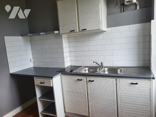 LYON 2. 4 Quai Rambaud.T1 bis.