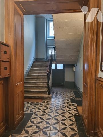 LYON 2. 4 Quai Rambaud.T1 bis.