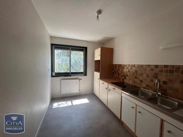 Appartement à louer 3 pièces 65.15m² Chalon-sur-Saône (71100)