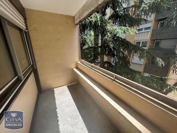 Appartement à louer 3 pièces 65.15m² Chalon-sur-Saône (71100)