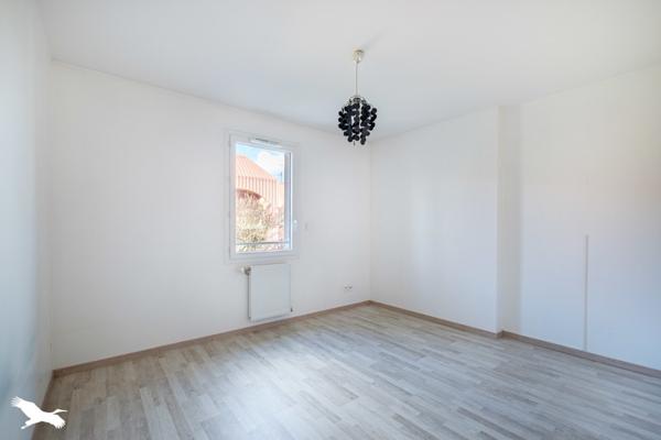 Appartement à vendre |                                       Chassieu |                                        2 pièces  |  40 m²