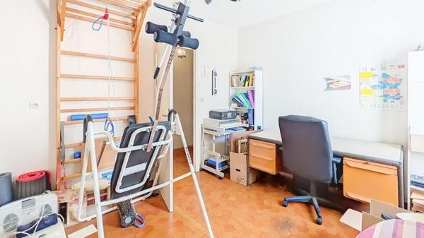 BIEN A FORT POTENTIEL !