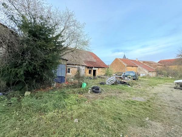 Vente Immeuble 6 pièces 538 m2 à Prez-sous-Lafauche