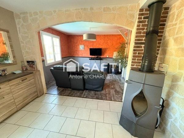 Maison 170m² sans travaux avec piscine - 4 chambres - terrain de 4567m²