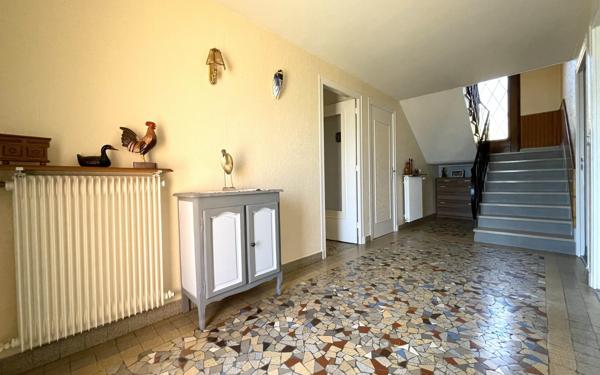 Maison à vendre    6 pièces • 158 m2 Caluire-et-Cuire