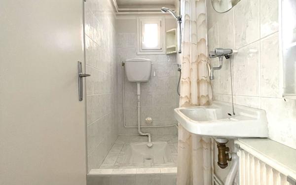 Maison à vendre    6 pièces • 158 m2 Caluire-et-Cuire