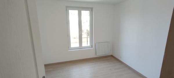 Maison plein pied renovée avec gout à Tours !