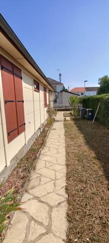 Maison plein pied renovée avec gout à Tours !