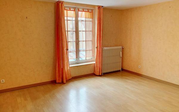 MAISON CENTRE VILLAGE