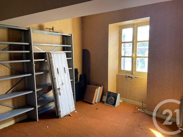 Immeuble à vendre  239 m2 PARTHENAY - 79