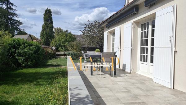 Maison,2 chambres,garage sur terrain clos de plus de 600m2