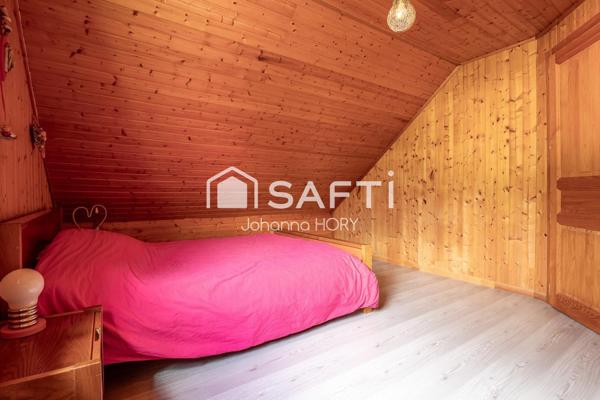 Coup de cœur assuré pour ce magnifique chalet de 90m2 des années 2000