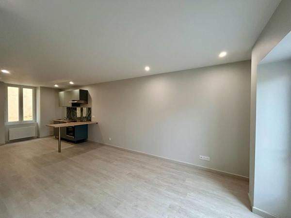 A vendre, appartement de type 3 au rez-de jardin en centre-ville de Périgueux 24000
