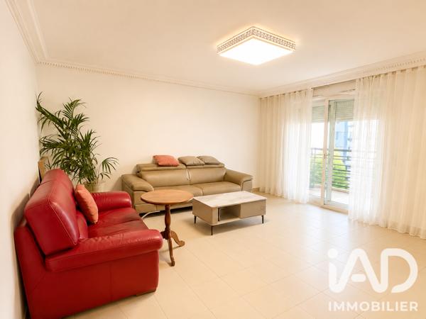 Location appartement 3 pièces 71,88 m² Rosny-sous-Bois