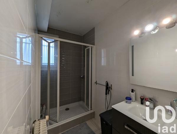 Location appartement 3 pièces 79 m² Fontaine