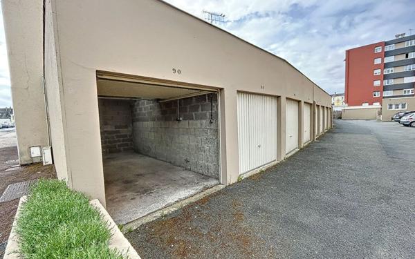 Stationnement à louer    La Ferté-Bernard