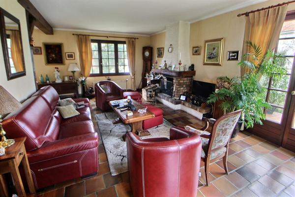 Maison Triel Sur Seine 5 pièce(s) 130 m2 €420 000 ** - Référence 1080