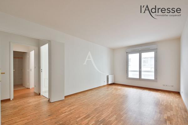 SURESNES Quartier Belvédère - 2 pièces de 50 m² avec parking et cave