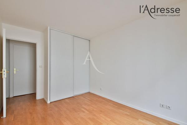 SURESNES Quartier Belvédère - 2 pièces de 50 m² avec parking et cave