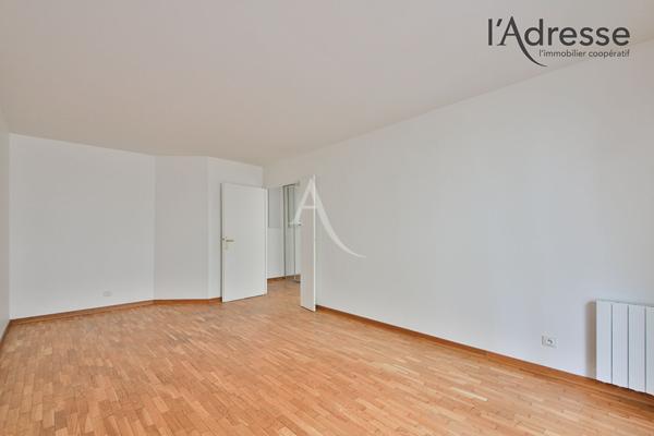 SURESNES Quartier Belvédère - 2 pièces de 50 m² avec parking et cave