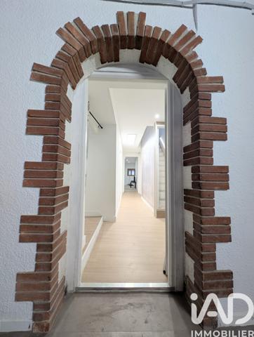 Maison à vendre 6 pièces 165 m² Baixas