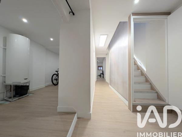 Maison à vendre 6 pièces 165 m² Baixas