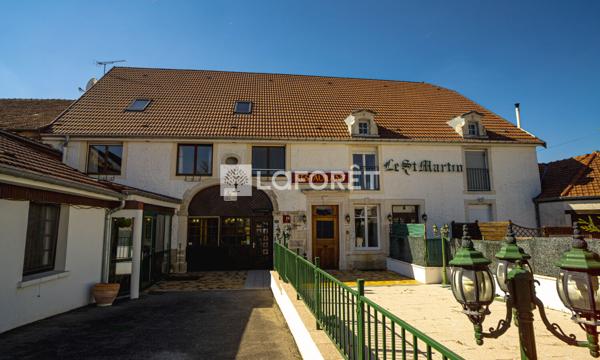 Achat immeuble Bourg-Sainte-Marie - 39 pièce(s) - 1130 m² - 325 500 €