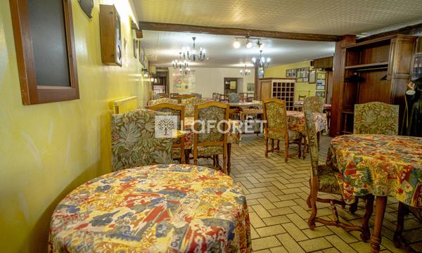 Achat immeuble Bourg-Sainte-Marie - 39 pièce(s) - 1130 m² - 325 500 €