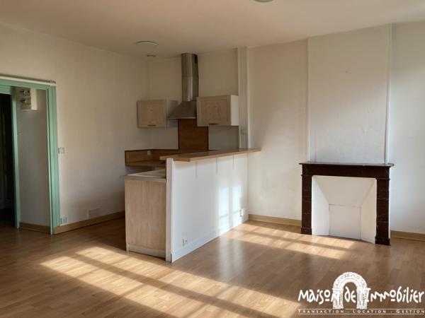 Location Appartement - 2 pièces - 46m² - COGNAC