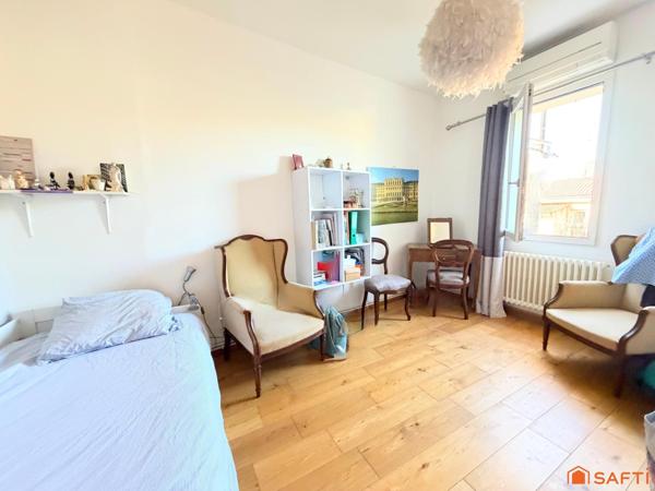 Maison 180m2, 5 chambres, piscine et jardin!