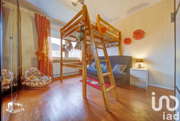 Appartement 4 pièces de 91 m² à Yutz (57970)