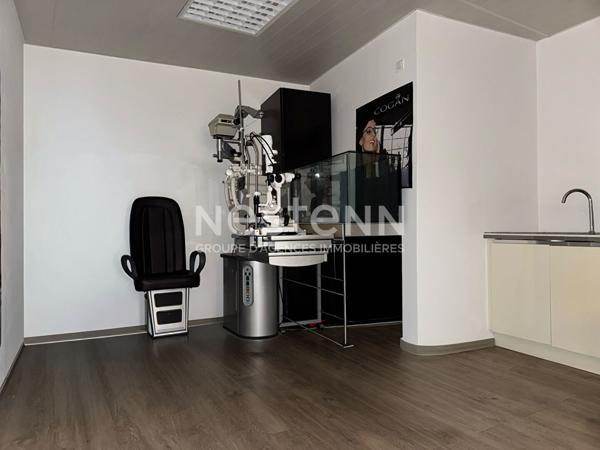 À vendre : Murs commerciaux au coeur de Verdun