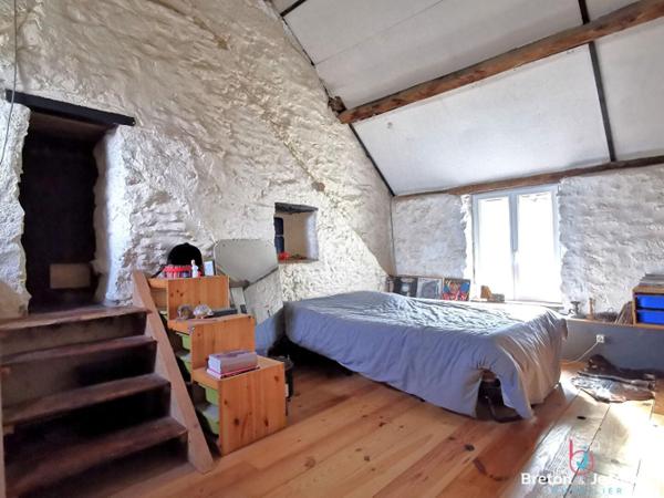 Maison sur 2,5ha à Vimartin sur Orthe