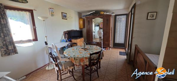 Appartement à Saint-Pierre-la-Mer EN REZ DE CHAUSSEE T3 + PARKING