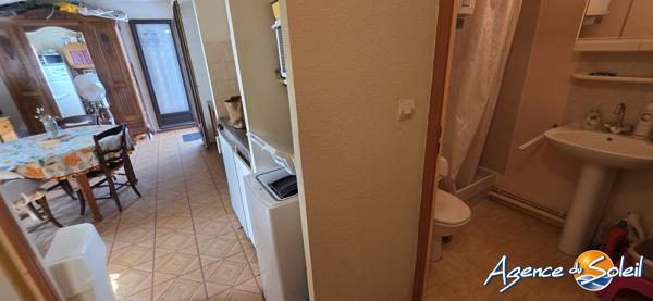 Appartement à Saint-Pierre-la-Mer EN REZ DE CHAUSSEE T3 + PARKING
