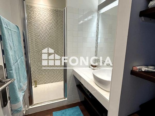 À vendre Maison 7 pièces 200 m² - Bordeaux 33300