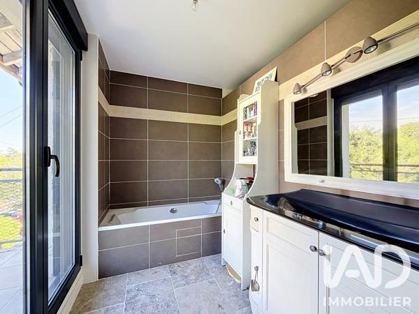 Maison à vendre 6 pièces 171 m² Chatou