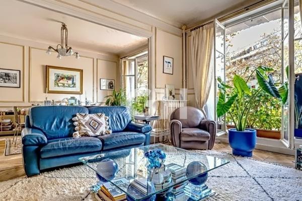 Appartement Paris 5 pièce(s) 142.08 m2