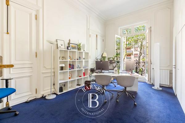 Paris 8ème, Appartement 5 Chambres -  359 m² à vendre