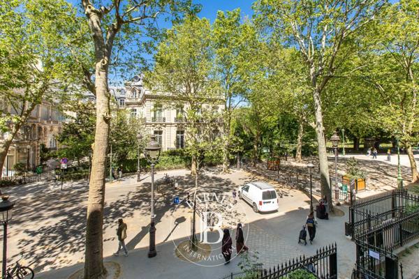 Paris 8ème, Appartement 5 Chambres -  359 m² à vendre