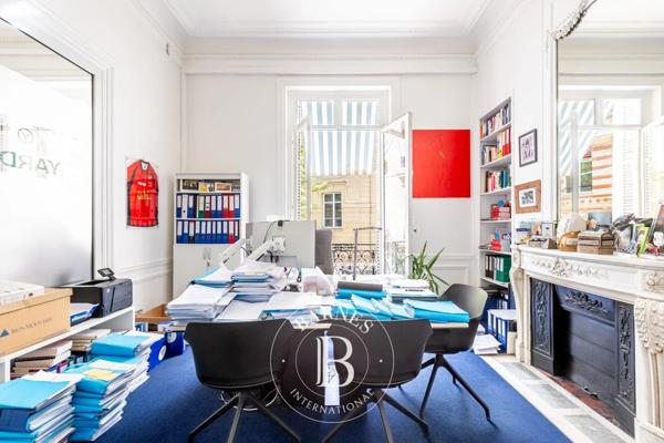 Paris 8ème, Appartement 5 Chambres -  359 m² à vendre
