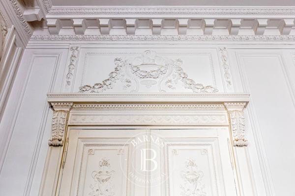 Paris 8ème, Appartement 5 Chambres -  359 m² à vendre