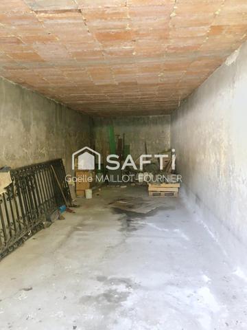 Maison de village avec jardin, cave et garage