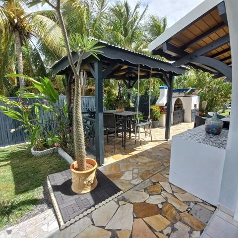 Maison T4 à vendre à Saint-François (971),plain-pied, piscine, pool house, jardin paysagé d'exception