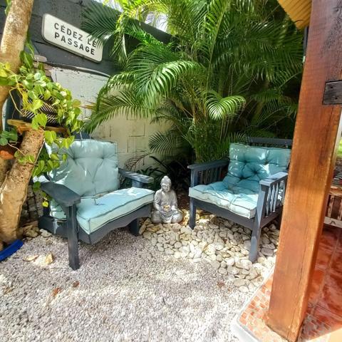 Maison T4 à vendre à Saint-François (971),plain-pied, piscine, pool house, jardin paysagé d'exception