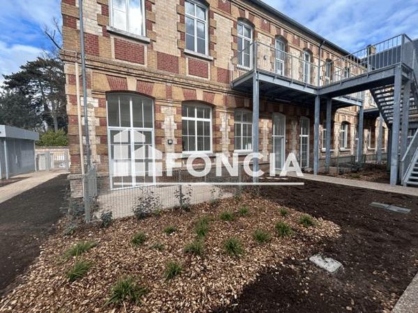 Location Appartement 5 pièces 94.7 m² - 5 BOULEVARD JULES FERRY Louviers 27400