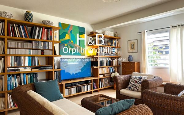 Appartement à vendre    4 pièces •  Fort-de-France