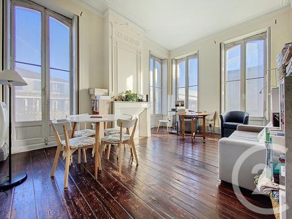 Appartement F2 à vendre  2 pièces - 43 m2 ROCHEFORT - 17