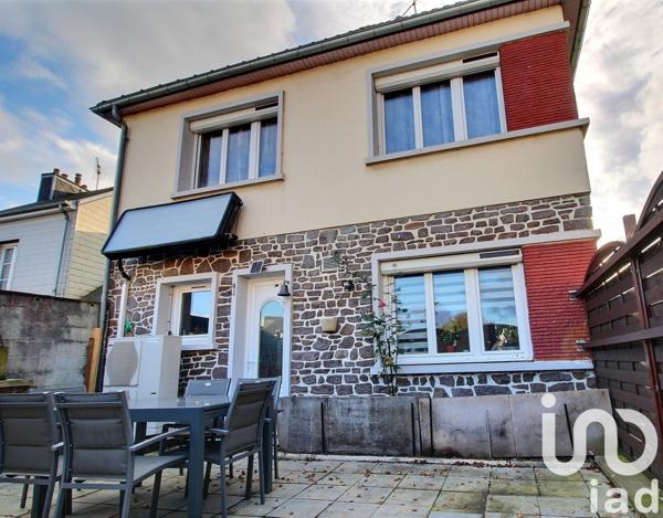 Maison traditionnelle 7 pièces de 95 m² à Flers (61100)